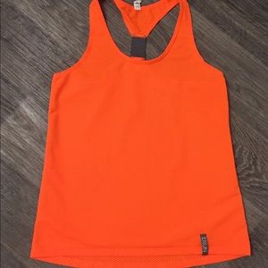 Under Armour Orange Tank Top Medium